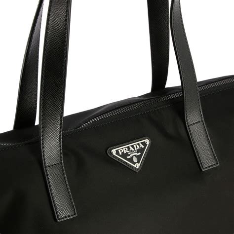 borsa prada pelle dolphina vintage con manici lunghi|Borsa in nylon con pelle in Nero .